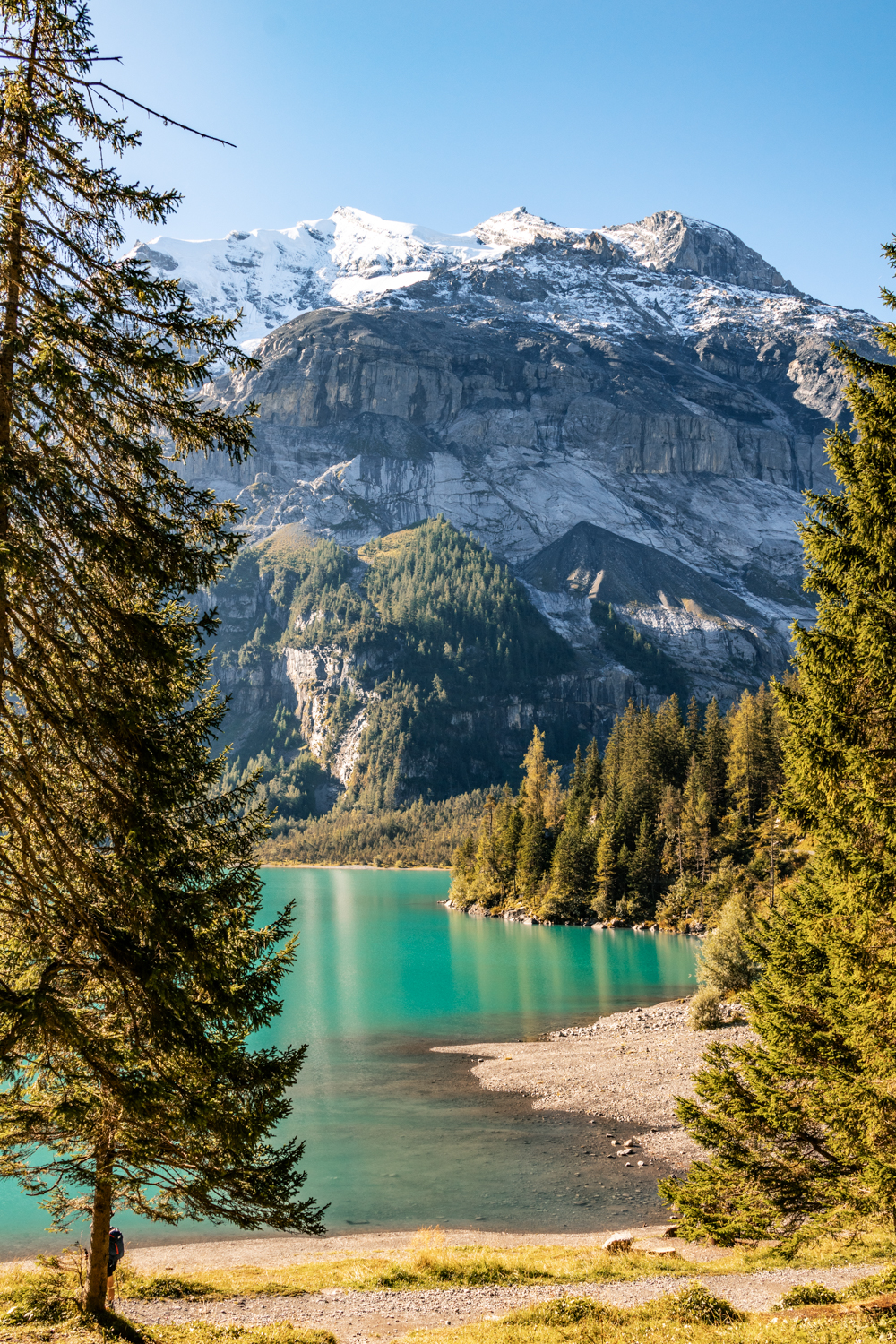 Photo lac oeschinen ou oeschinensee
