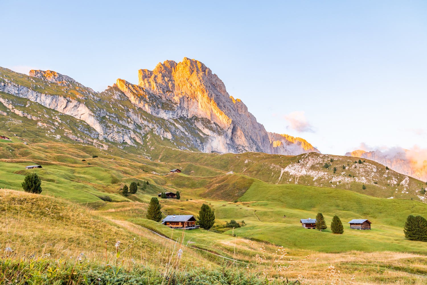 tirage photo de l'alpage de seceda dans les dolomites