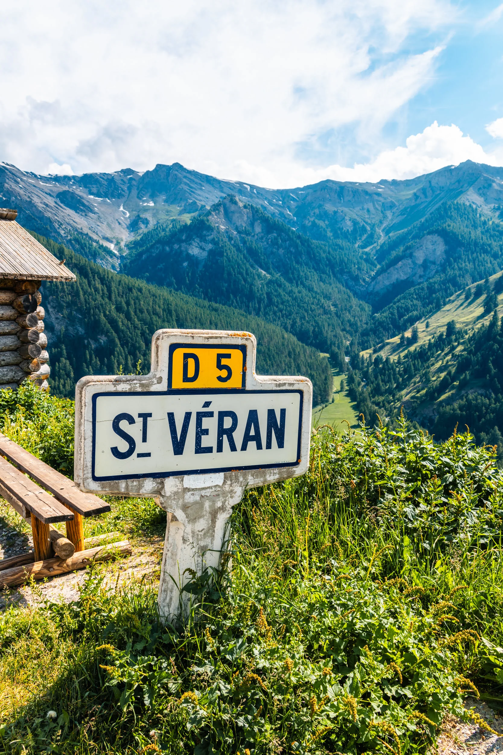 panneau de la ville de st véran