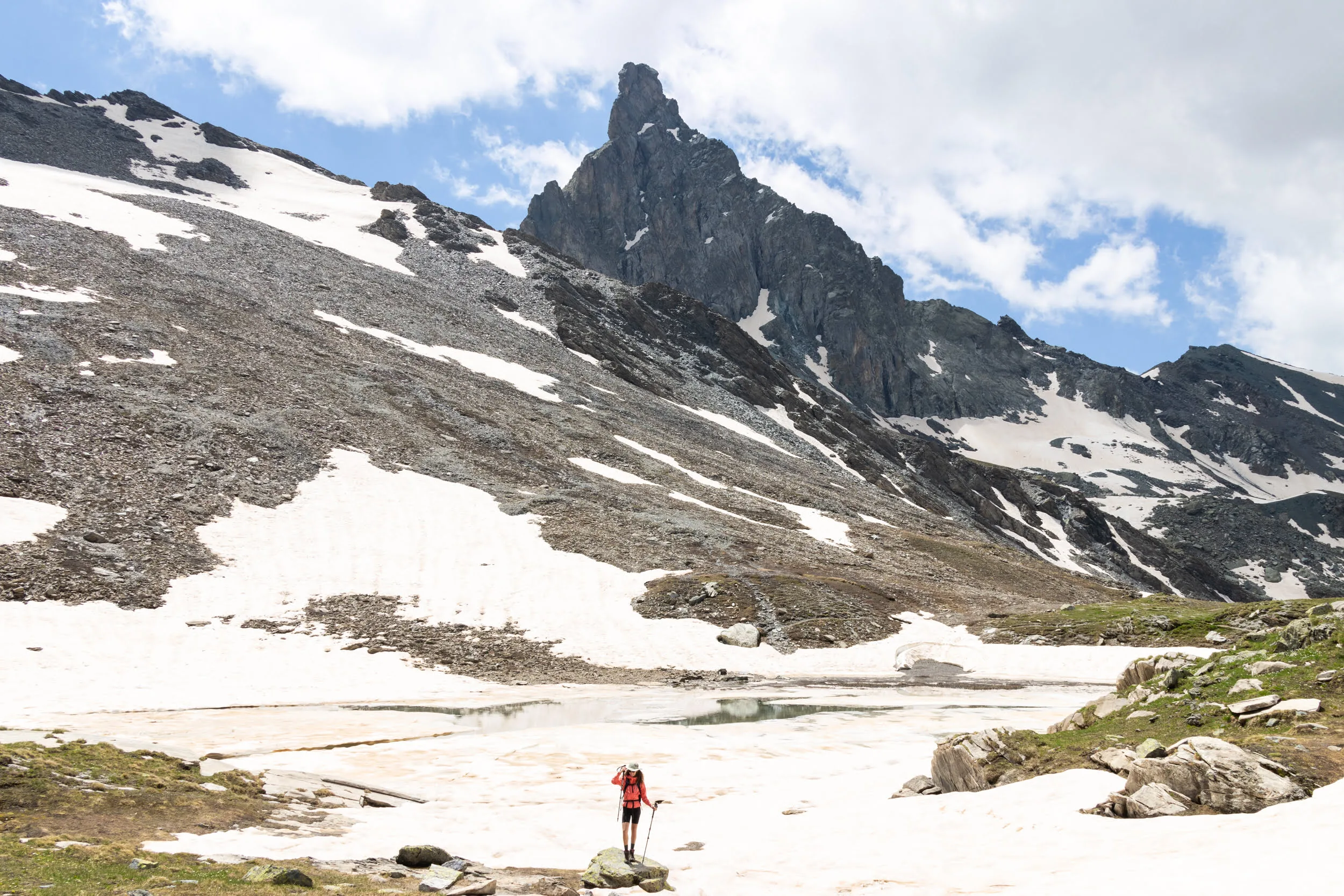 paysage de montagne au dégel