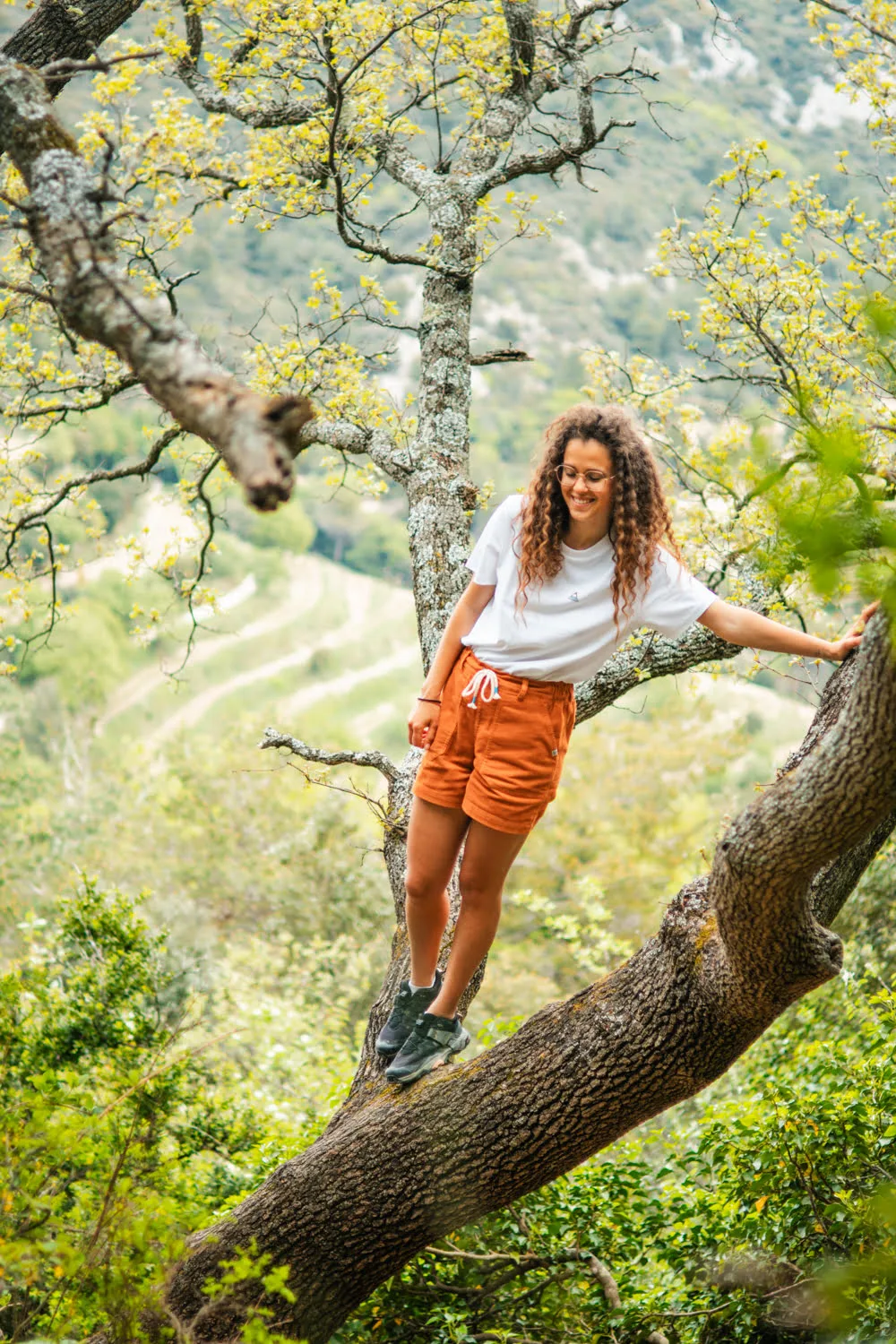 Shooting photo de la fille des alpes pour passenger clothing