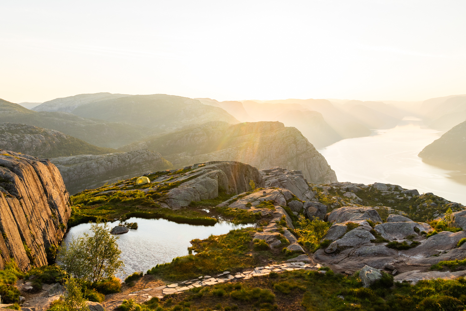 photo d'un Lever de soleil en Norvège en Paysage