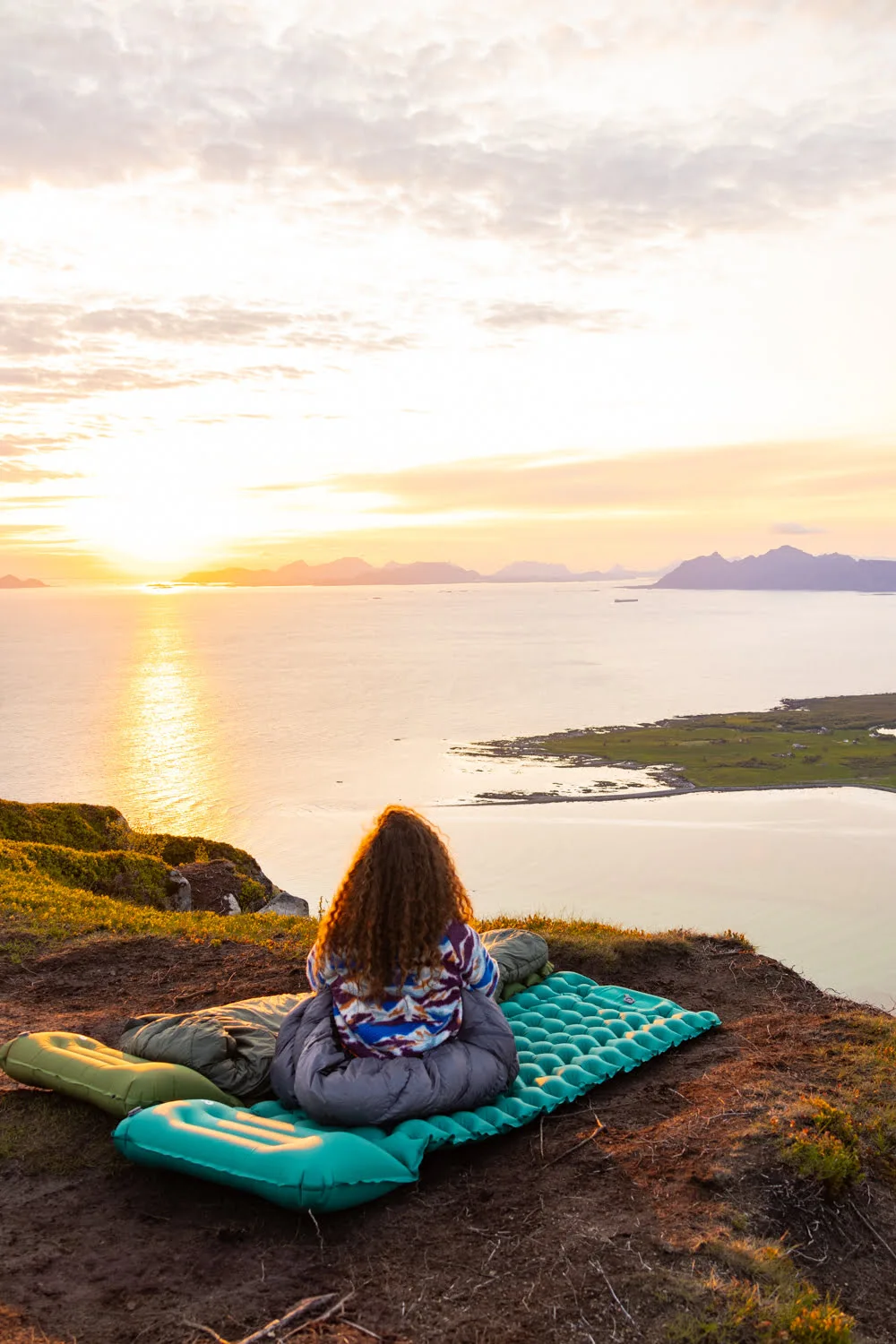 photo de paysage avec un camp de bivouac
