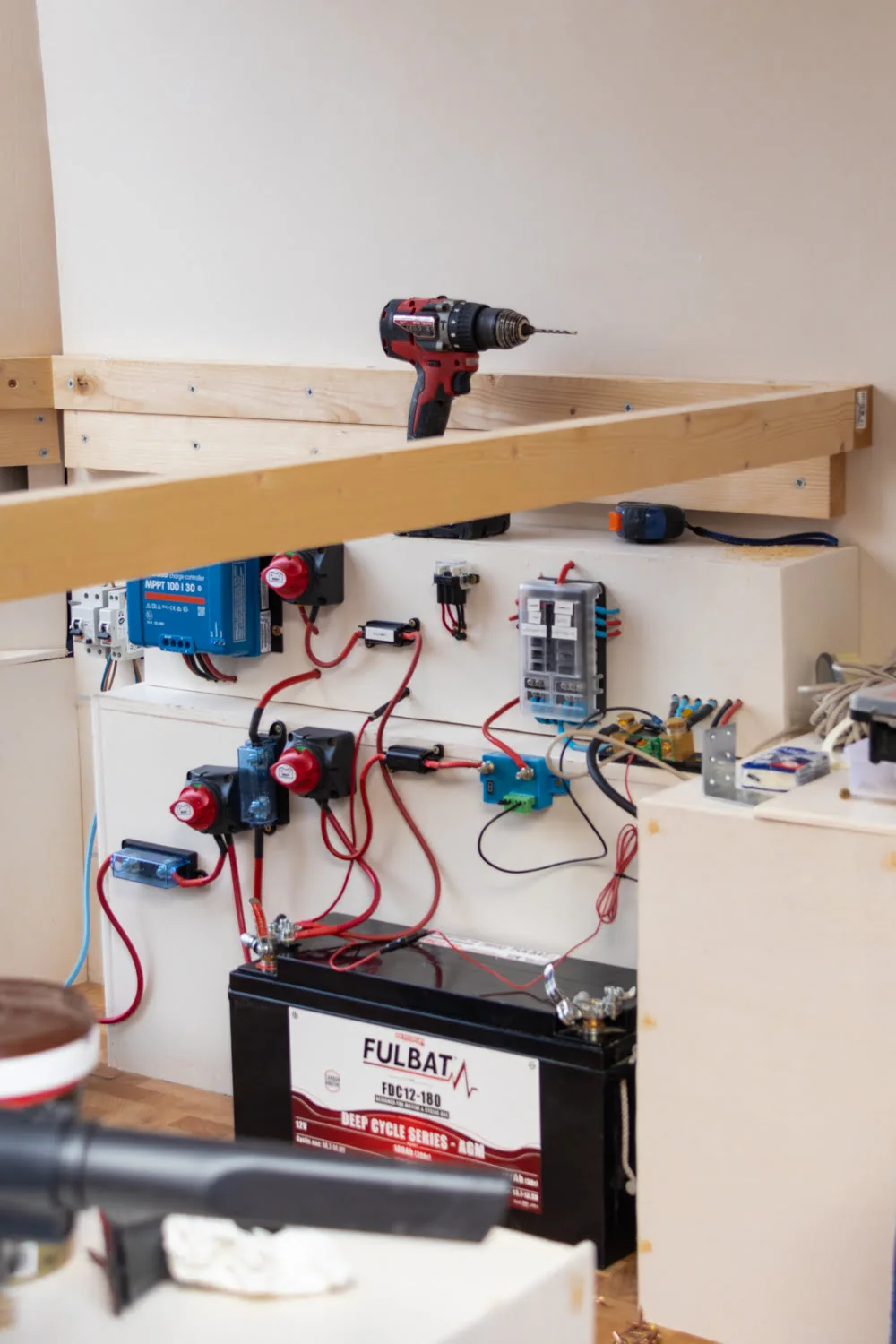 circuit électrique dans un van